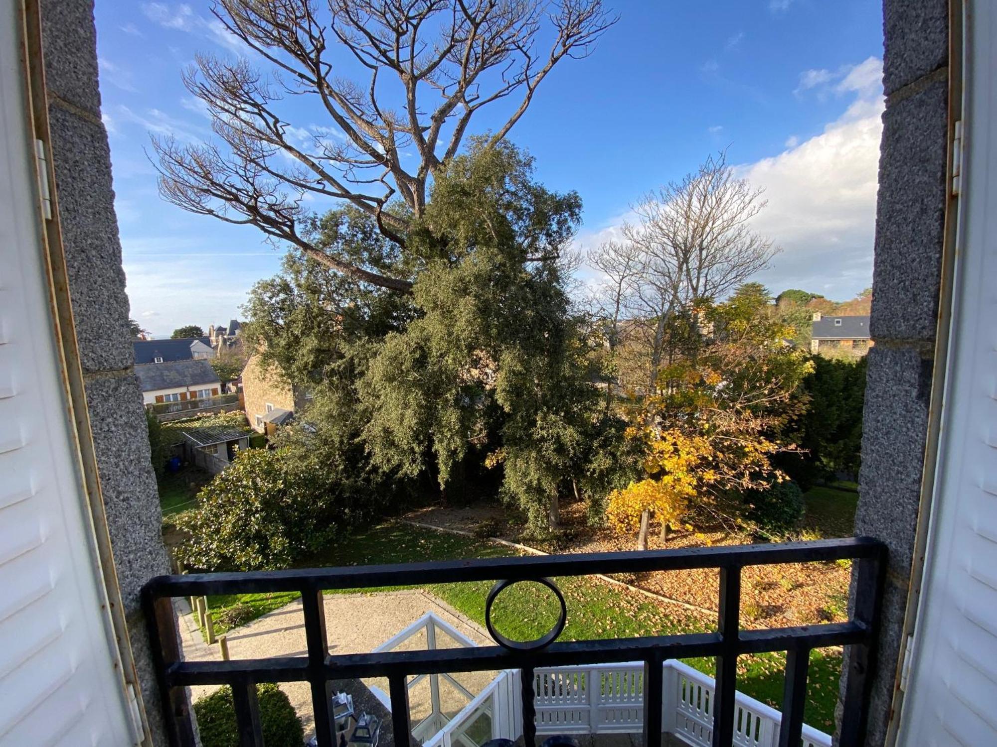 Manoir Le Castel & Villa Beaumaris Saint-Malo Exterior foto